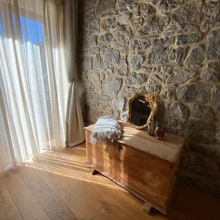 L'ancienne Grange Nyaraló *